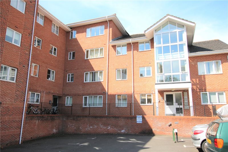 Kings Oak Court, Queens Road, Reading, Berkshire, RG1