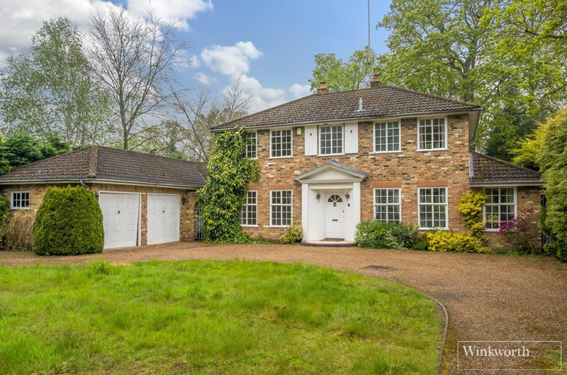 Pinecote Drive, Sunningdale, Berkshire, SL5