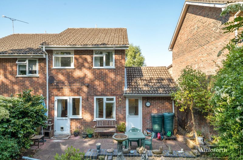 Hawkesworth Drive, Bagshot, Surrey, GU19