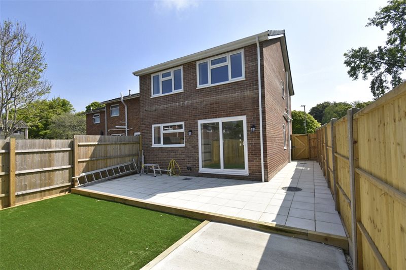 Selkirk Close, Merley, Wimborne, Dorset, BH21