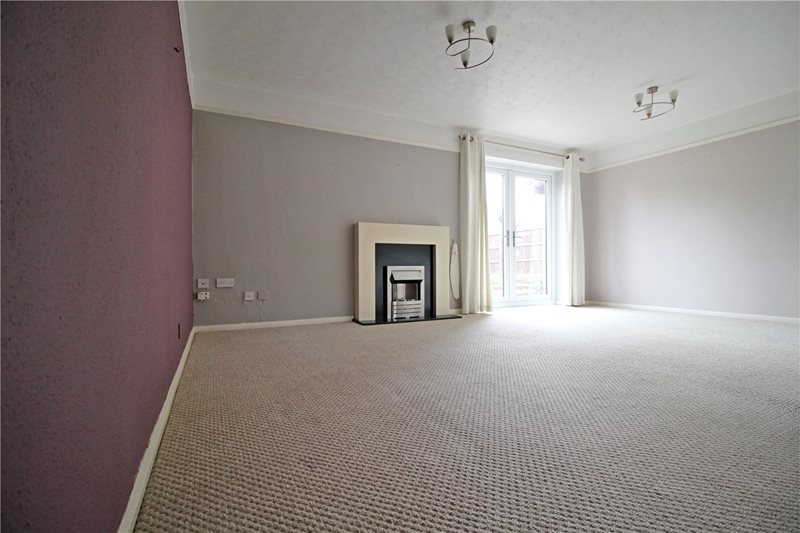 Clover Road, Market Deeping, Peterborough, Lincolnshire, PE6