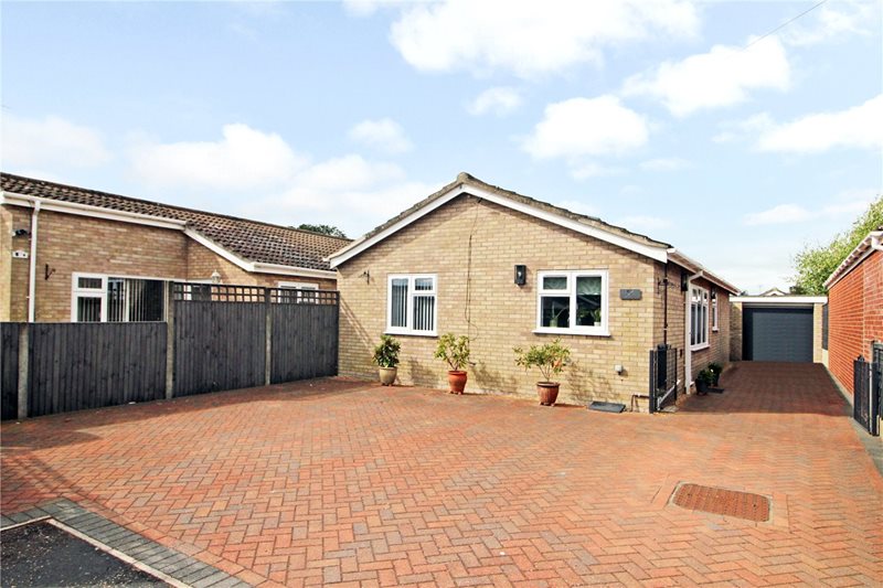 Cawstons Meadow, Poringland, Norwich, Norfolk, NR14