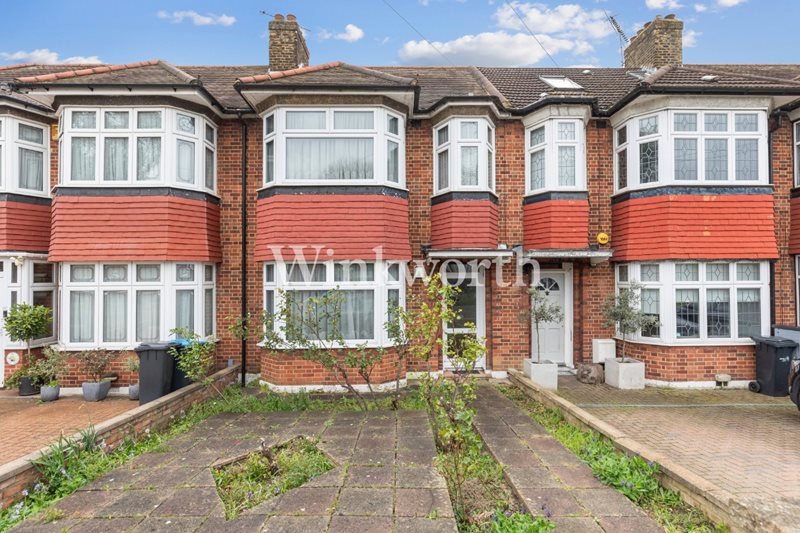 Ash Grove, London, N13