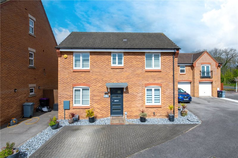 Newbury Crescent, Bourne, Lincolnshire, PE10