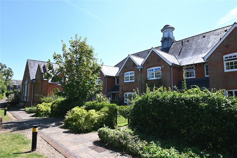 Brookvale School, Millenium Court, Hampshire, RG21