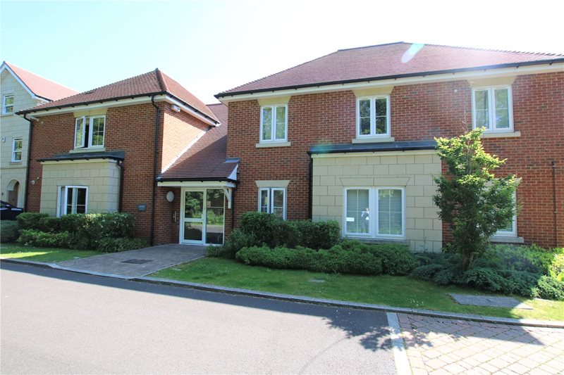 Reservoir Crescent, Reading, Berkshire, RG1