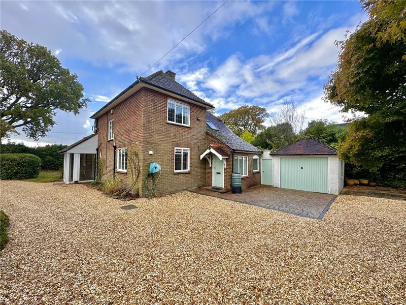 Everton Road, Hordle, Lymington, Hampshire, SO41