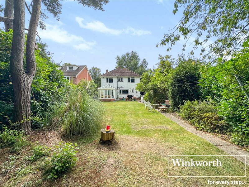 The Avenue, West Moors, Ferndown, Dorset, BH22