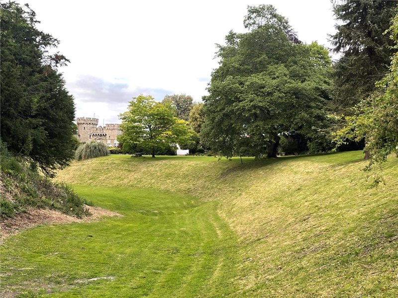 Castle Grounds, Devizes, Wiltshire, SN10