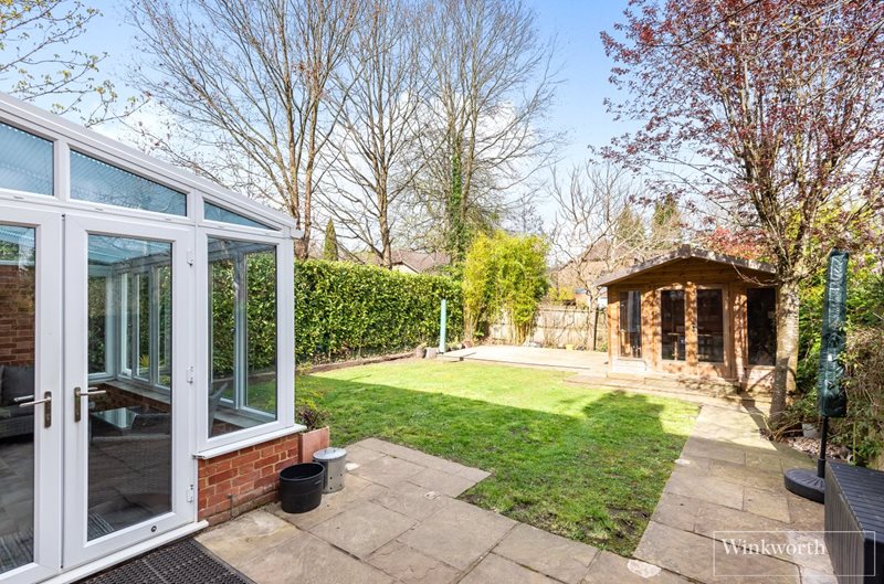 School Road, Windlesham, Surrey, GU20