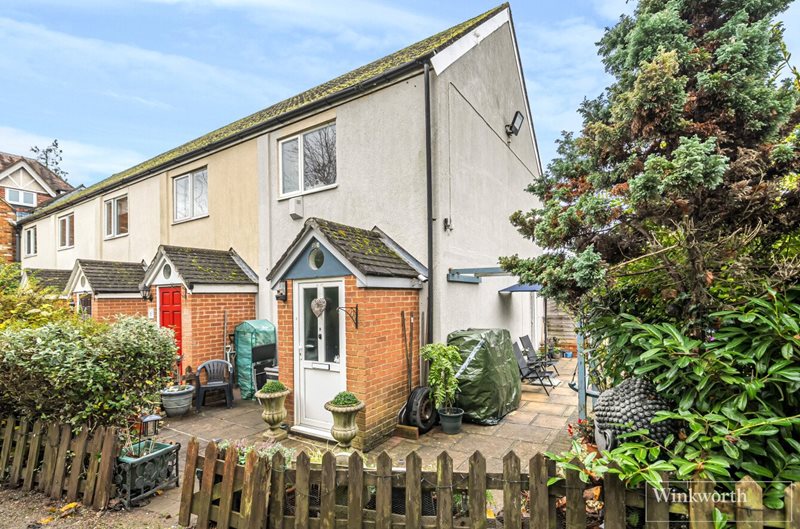 London Road, Bagshot, Surrey, GU19