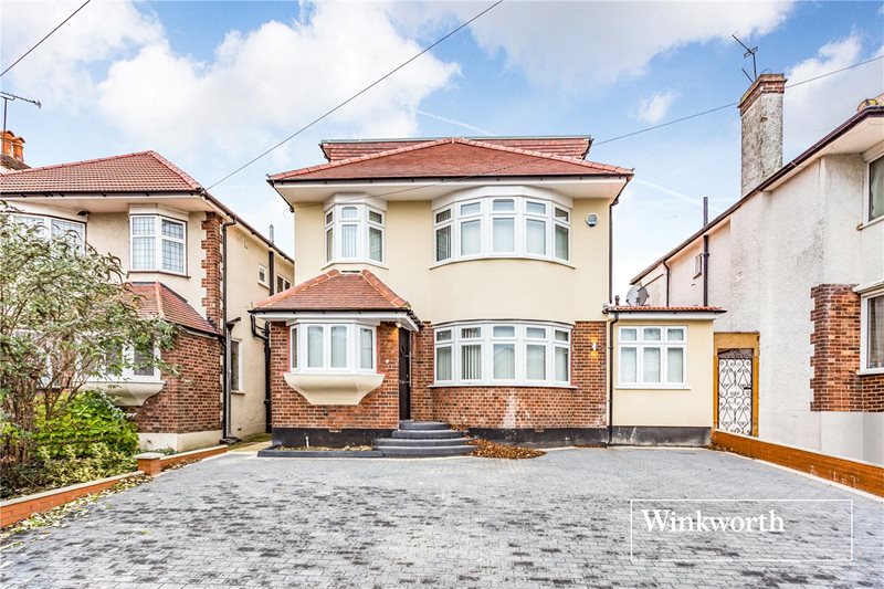 Longland Drive, Totteridge, London, N20