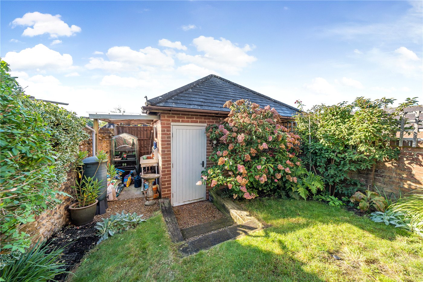 Upper Hale Road, Farnham, Surrey, GU9