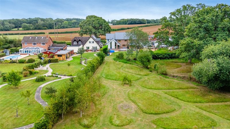 Holt Lane, Holt, Wimborne, Dorset, BH21