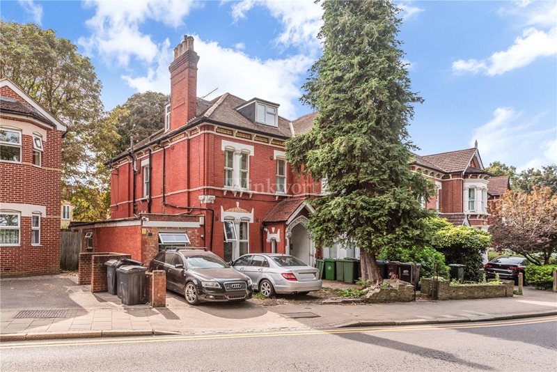 Bromley Road, Beckenham, BR3