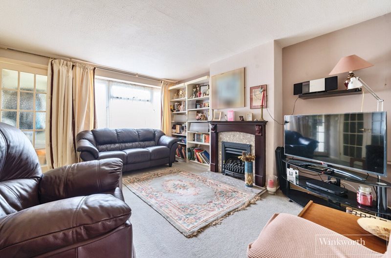 Freemantle Road, Bagshot, Surrey, GU19