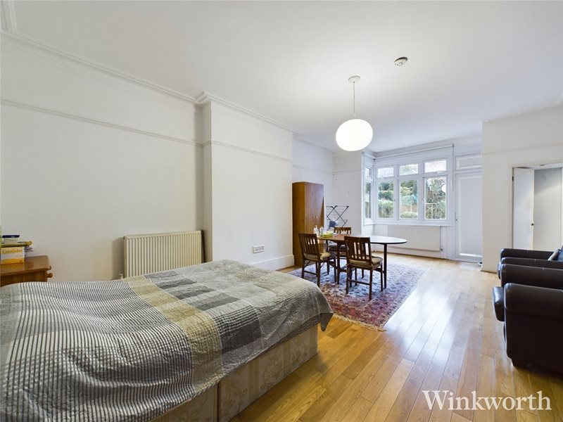 West Lodge Avenue, London, W3