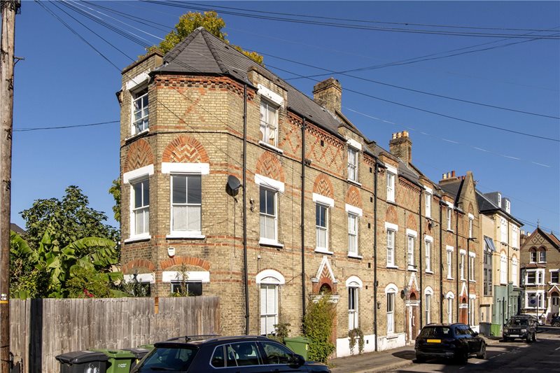 Ostade Road, London, SW2