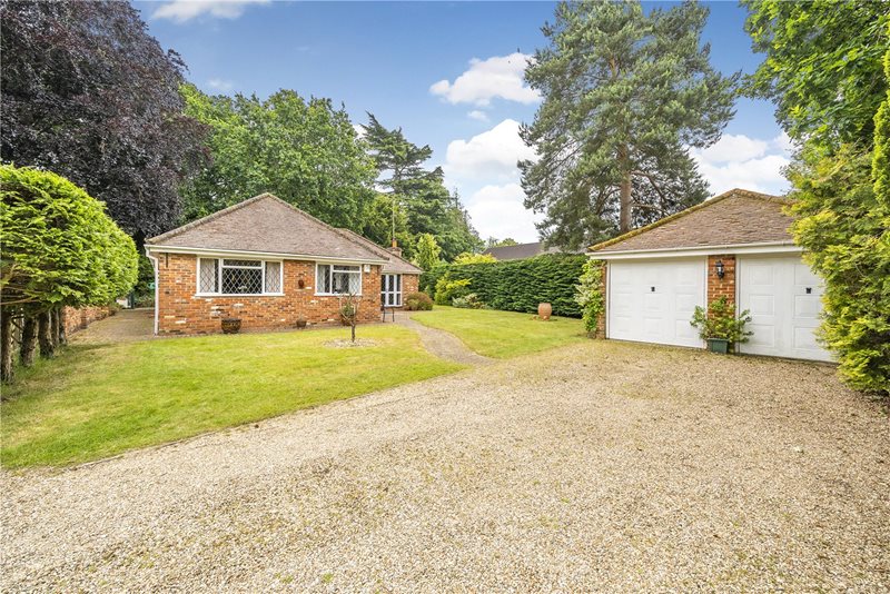 St. Marys Close, Sandhurst, Camberley, GU47