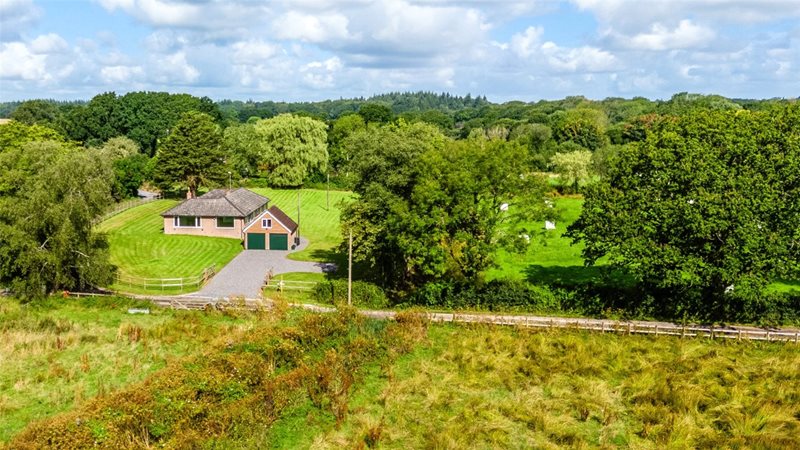 Chapel Lane, Mannington, Wimborne, Dorset, BH21