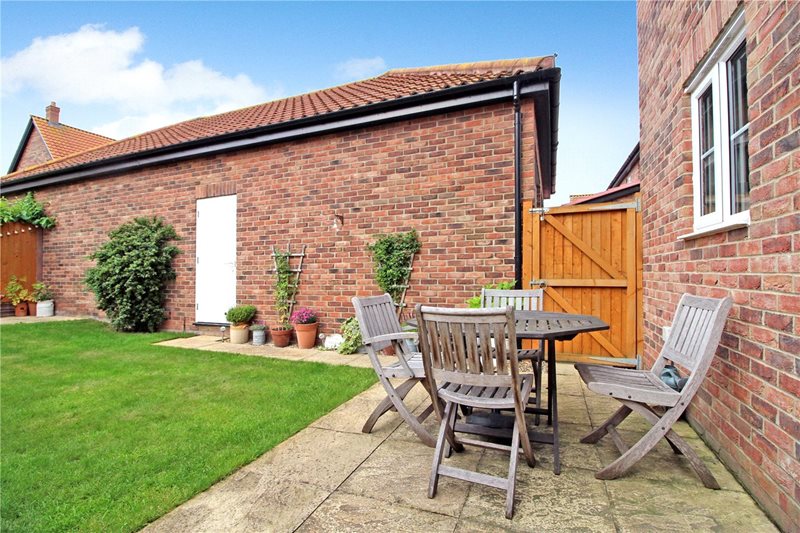 Nelson Close, Poringland, Norwich, NR14